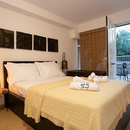 Villa Linda Толон Екстериор снимка