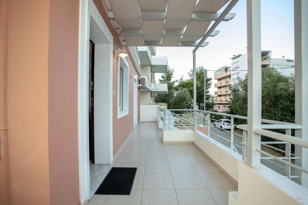 Villa Linda Толон Екстериор снимка