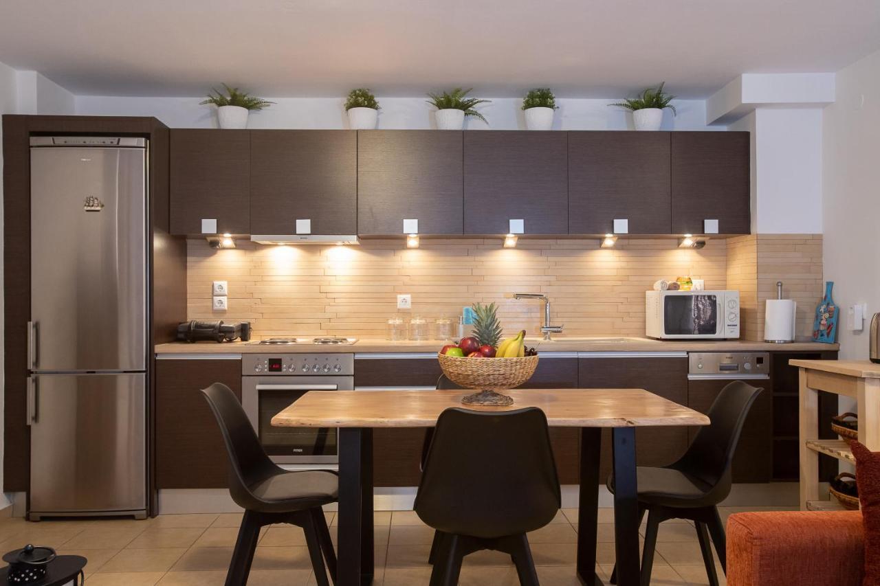 Villa Linda Толон Екстериор снимка